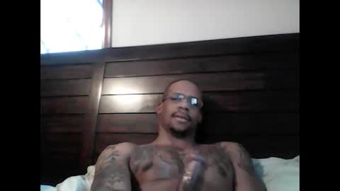 jimmytatto33 online show from January 18, 8:40 pm