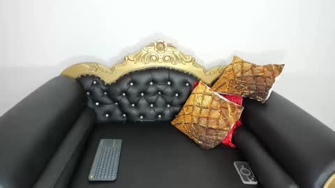 Jisusth online show from February 14, 1:00 am