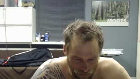 JamesJan van Rebel online show from November 28, 3:10 am