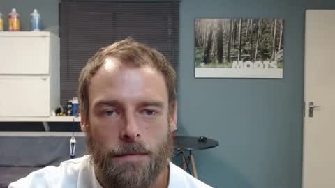 JamesJan van Rebel online show from January 10, 4:39 am