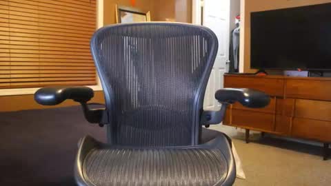 jjjjjfive online show from April 6, 3:25 am