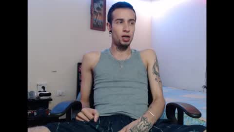 jm_wayn99 online show from December 1, 1:52 am