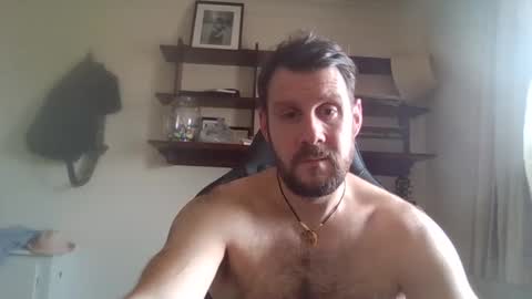 jmakk99 online show from May 1, 10:18 am