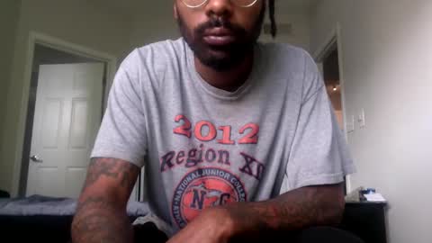 jmeaty5 online show from September 27, 3:54 pm