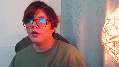 Nick online show from March 27, 9:16 pm