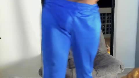 Snapshot of joan_saenz chatting on January 19, 7:57 am JOAN SAENZ online show from January 19, 7:57 am