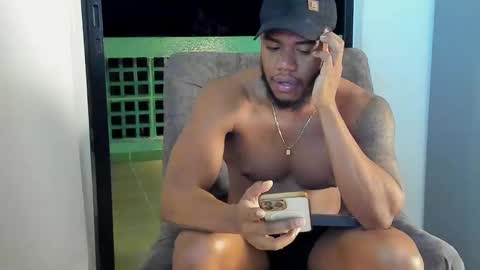 Snapshot of joan_saenz chatting on January 12, 10:34 am JOAN SAENZ online show from January 12, 10:34 am