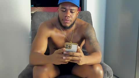 Snapshot of joan_saenz chatting on January 8, 5:37 am JOAN SAENZ online show from January 8, 5:37 am