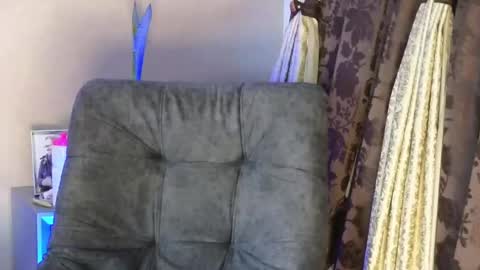 Snapshot of joan_saenz chatting on October 31, 2:35 am JOAN SAENZ online show from October 31, 2:35 am