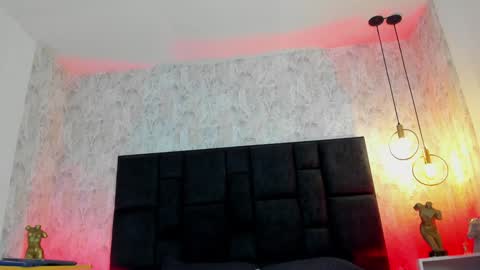     online show from January 26, 1:52 am