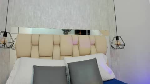 Snapshot of johan_gz_ chatting on October 6, 11:37 am Johan  online show from October 6, 11:37 am