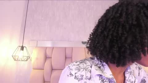 Johan  online show from April 8, 11:53 am