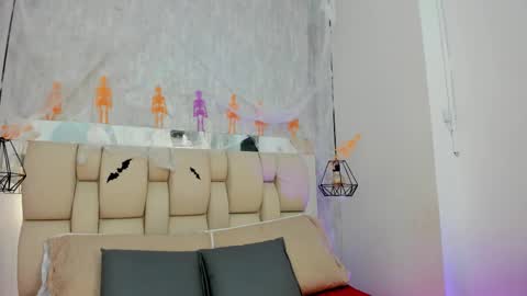 Snapshot of johan_gz_ chatting on October 23, 7:50 pm Johan  online show from October 23, 7:50 pm