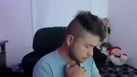 Snapshot of johanleonsweetboy chatting on September 15, 3:02 pm JOHAN independient model online show from September 15, 3:02 pm