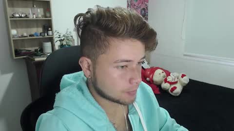 Snapshot of johanleonsweetboy chatting on March 8, 1:01 pm JOHAN independient model online show from March 8, 1:01 pm