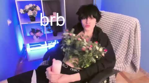 Snapshot of john_arthurs chatting on October 10, 5:29 pm John online show from October 10, 5:29 pm