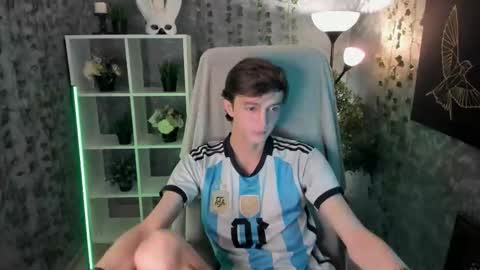 John online show from November 7, 1:14 pm