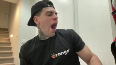 Snapshot of johnafterdark chatting on March 9, 2:50 am JAXX online show from March 9, 2:50 am