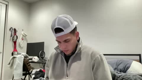 Snapshot of johnafterdark chatting on January 16, 5:32 am JAXX online show from January 16, 5:32 am