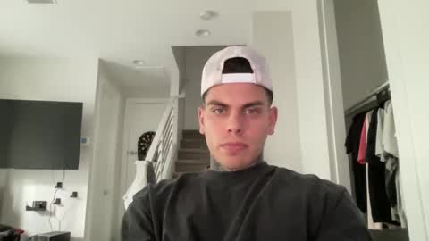 Snapshot of johnafterdark chatting on January 10, 9:31 pm JAXX online show from January 10, 9:31 pm