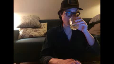 Johnee online show from October 4, 8:41 am