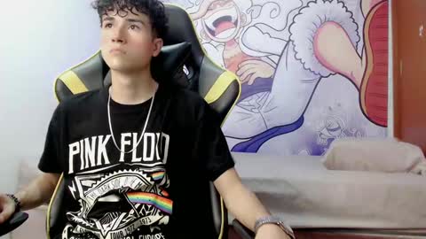 johnny_cagee online show from January 5, 3:00 am