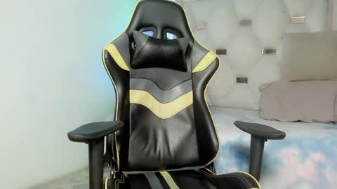 johnny_cagee online show from November 13, 9:47 am