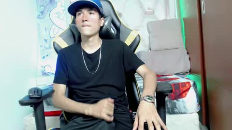 johnny_cagee online show from October 8, 6:40 am