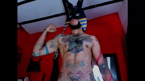 Snapshot of johnny_phil chatting on October 13, 12:05 am Jhonny online show from October 13, 12:05 am