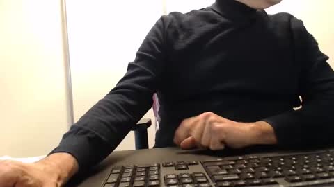 johnny_walker14 online show from December 18, 3:30 pm