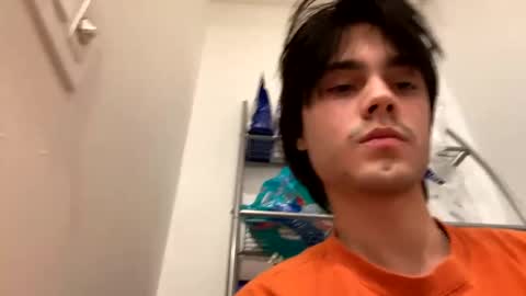 johnnybigd2005 online show from December 31, 3:01 am