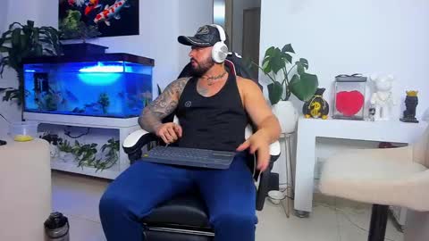 JOHNNY online show from October 9, 12:37 am