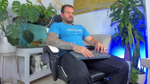 JOHNNY online show from April 9, 11:33 pm