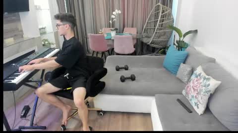 Johnny k. online show from June 23, 1:26 pm
