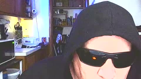 johnnytwain online show from January 10, 9:17 pm