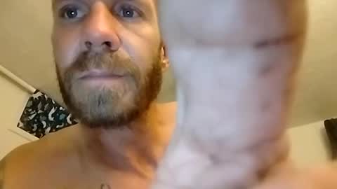 Snapshot of johnotreally89 chatting on October 6, 6:51 am johnotreally89 online show from October 6, 6:51 am