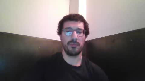 Snapshot of johnparis7575 chatting on January 20, 10:59 pm Johnfrench online show from January 20, 10:59 pm