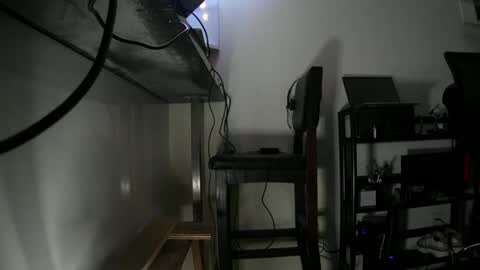 Snapshot of johntylerr833 chatting on October 31, 10:35 pm johntylerr833 online show from October 31, 10:35 pm