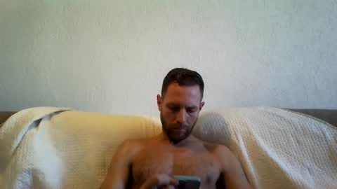 jojo19844 online show from October 8, 11:36 am