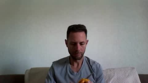 jojo19844 online show from October 3, 11:04 am