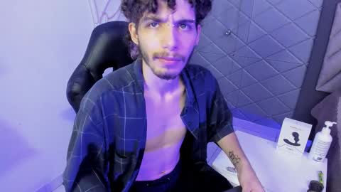 jojobraando online show from January 13, 7:13 am