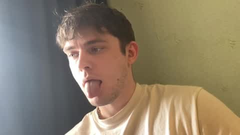 jon3983 online show from April 6, 7:31 am