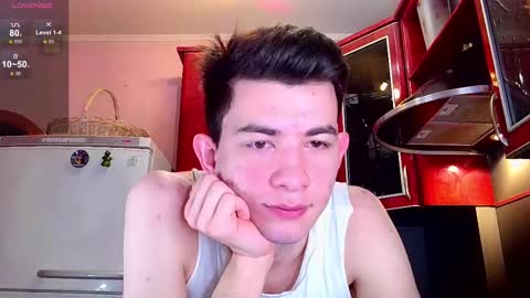 Snapshot of jonhy_merlin chatting on December 20, 8:06 am jonhy_merlin online show from December 20, 8:06 am