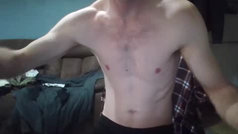 jonlow1 online show from December 8, 8:51 am