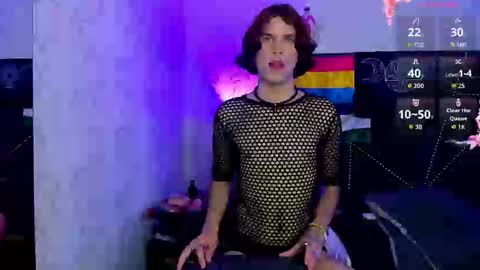 jonny_gilbert online show from October 15, 8:38 pm