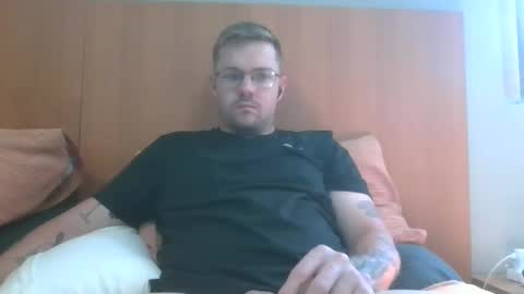 jonoy1995 online show from January 6, 4:58 am