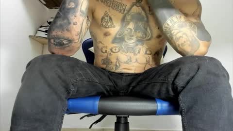 jordan33blake online show from September 26, 4:32 am