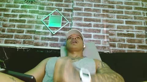 Jordan  online show from April 14, 6:07 pm