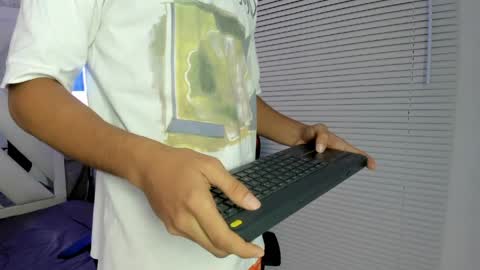 jordan online show from May 12, 12:35 pm