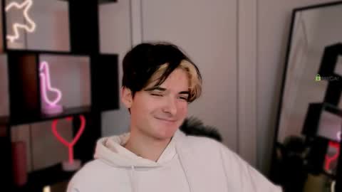 Snapshot of jordi_ser chatting on October 16, 8:44 am jordi_ser online show from October 16, 8:44 am